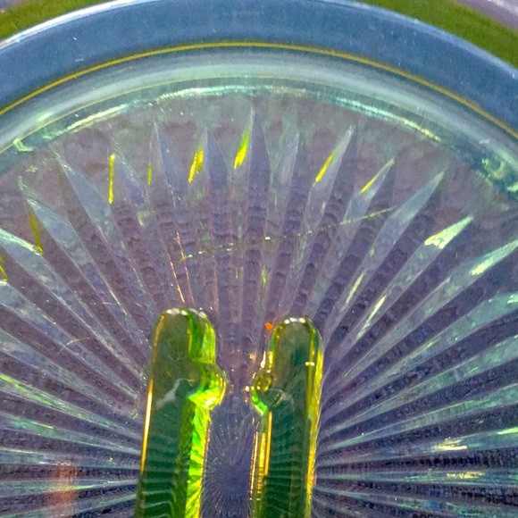 Green Checkerboard Depression Glass Ashtray - Picture 5 of 6